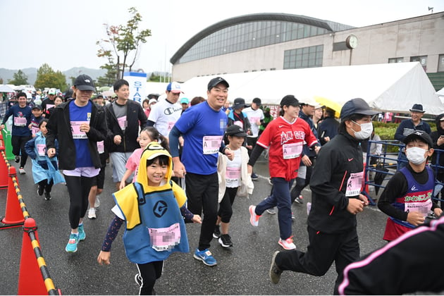 Photo of 南陽さわやかワインマラソン大会 - 2 / 5